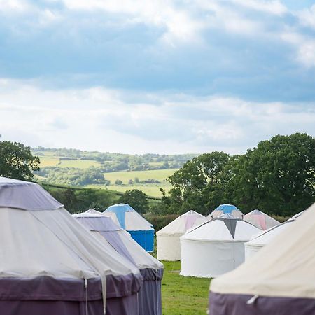 Festival Yurts Hay-On-Wye 호텔 외부 사진