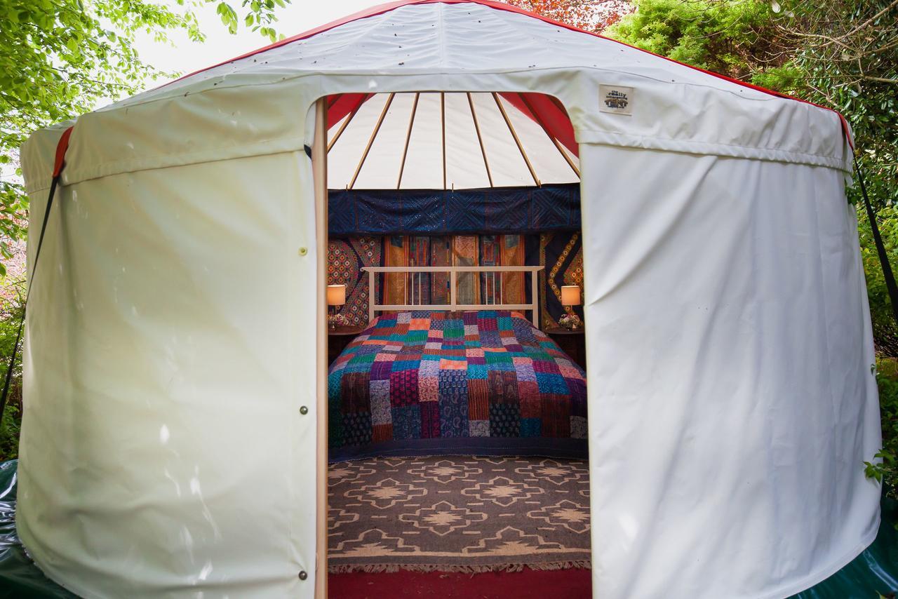 Festival Yurts Hay-On-Wye 호텔 외부 사진