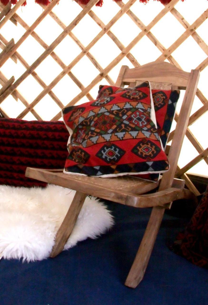 Festival Yurts Hay-On-Wye 호텔 외부 사진
